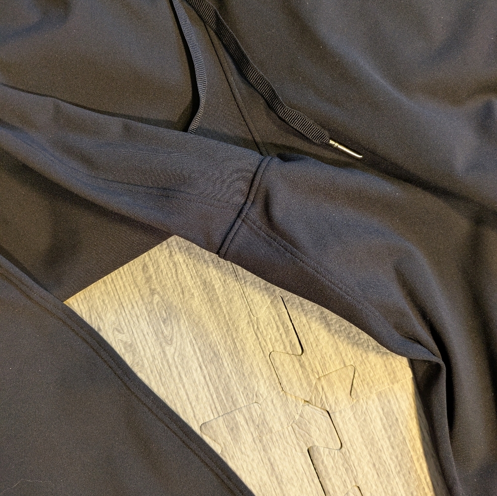 Women's Lululemon Black On the Fly Size 4 | Athletic‎ Workout Casual - Picture 13 of 14